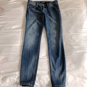 🌻Express size 4R mid-rise legging jeans